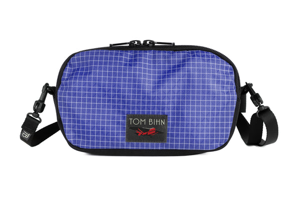The Bantam in Selkie 200 Halcyon with a shoulder strap